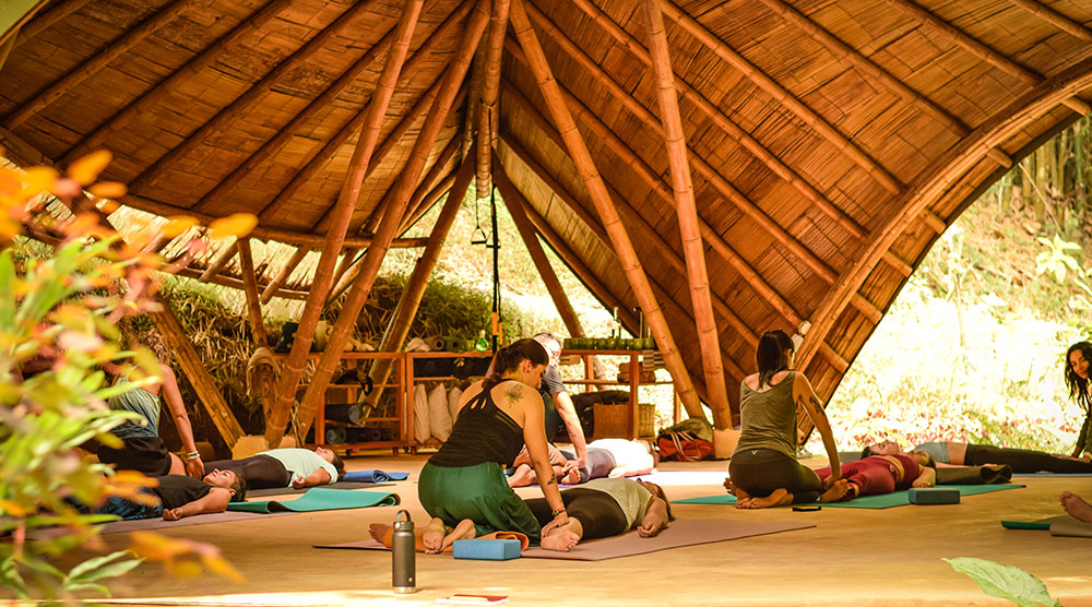 bamboo-yoga-hammock-relaxing - Bamboo Yoga Retreat
